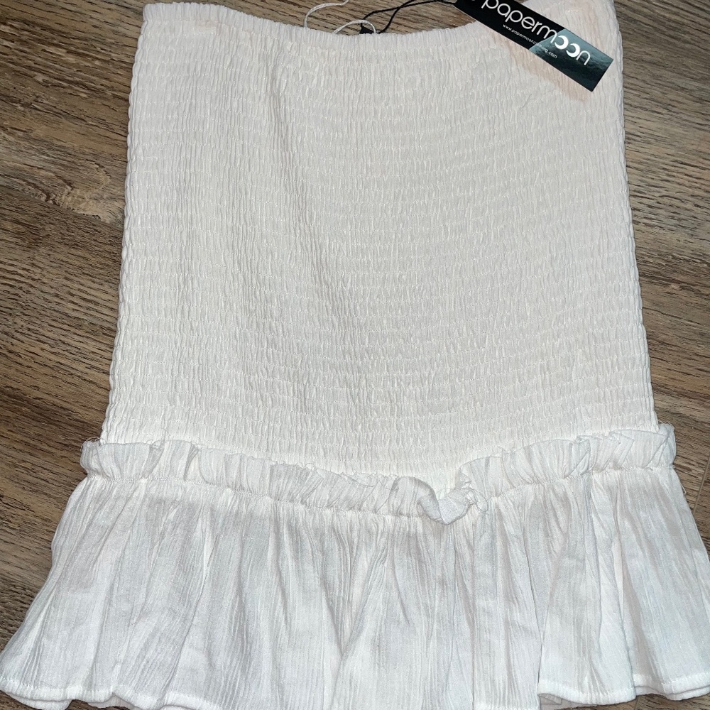 Papermoon white Smocked Skirt with ruffle hem💓 NWT